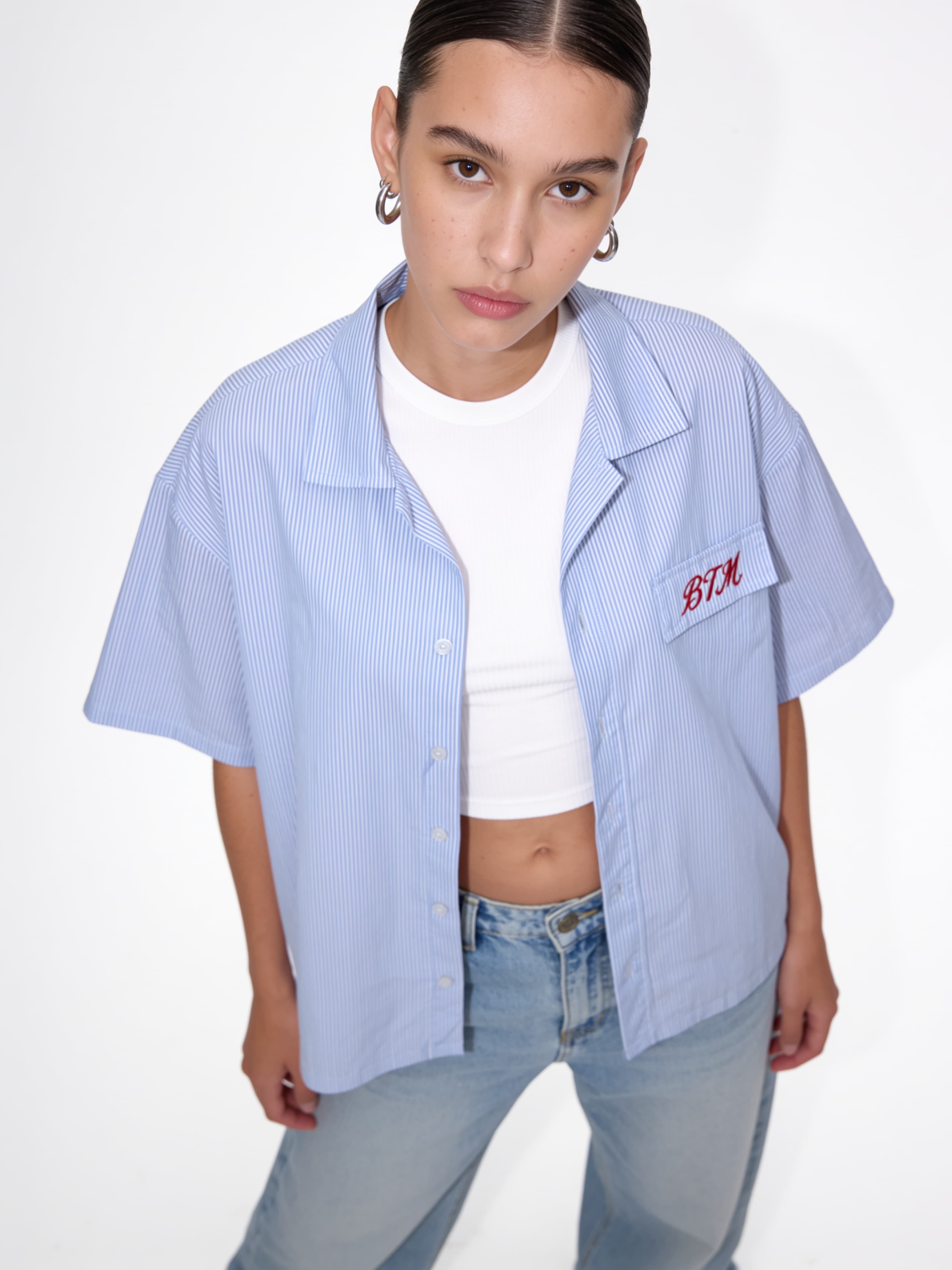Short sleeve stripe shirt